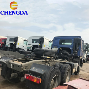 Coche de <span class=keywords><strong>segunda</strong></span> <span class=keywords><strong>mano</strong></span> precio barato China usado 6x4 380 400 HP camión pesado 10 ruedas camión tractor para África - Product Image 6