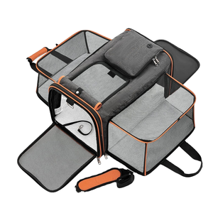 Pembawa hewan peliharaan yang dapat diperluas untuk kucing dan anjing hingga 15 Lbs, pembawa kucing sisi lembut dengan alas wol yang dapat dilepas - Product Image 1