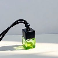 Vente flash : flacon diffuseur de parfum pour voiture, petit format 8 ml, carré, vide, couleur dégradée noire, à suspendre dans la voiture