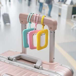 Étiquette nominative personnalisable en silicone souple écologique, résistante à l'eau, pour bagages d'avion – Cadeau promotionnel - Product Image 3