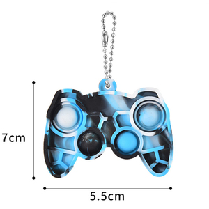 2024 nuevos productos de silicona reductor de presión llavero colgante Mini controlador de videojuegos Pop llavero de silicona - Product Image 4
