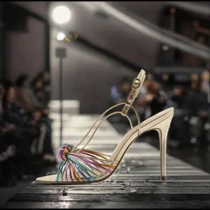 Sandalias de tacón alto para mujer, elegantes, con nudo arcoíris, punta abierta, correa en el tobillo, estilo stiletto, para verano y exteriores, tallas grandes - Product Image 2