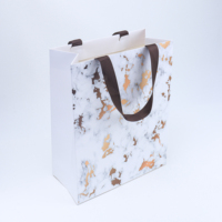Impression de logo personnalisée pour boîtes de soins de la peau haut de gamme - Papier artistique, matériaux recyclés réutilisables, emballage cosmétique portable