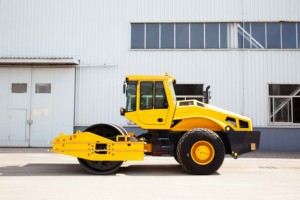 Demande de machines de chantier les plus vendues : Compacteur routier Walmech WS166D 12 tonnes, origine Chine - Product Image 2