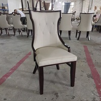 Chaises de mariage blanches de luxe européennes modernes, structure en métal, durables, empilables, pour banquets, événements hôteliers et fêtes de mariage