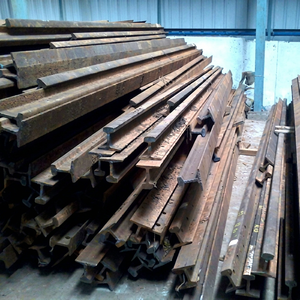 Chatarra de Acero de Rieles Usados (99% Contenido de Hierro) de Ankara - Chatarra Metálica de Rieles de Tren - Product Image 1