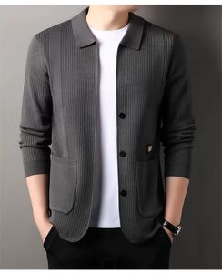 <span class=keywords><strong>Cardigan</strong></span> Autunnale da Uomo 2026: Nuovo Stile Business <span class=keywords><strong>alla</strong></span> <span class=keywords><strong>Moda</strong></span>, Lavorato a Maglia, Manica Regolare, Personalizzabile, Vendita all'Ingrosso - Product Image 1