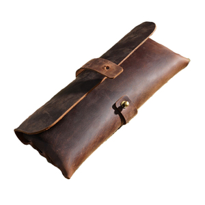 <span class=keywords><strong>Astuccio</strong></span> Vintage in Vera Pelle di Vacchetta per <span class=keywords><strong>Uomo</strong></span>, Portapenne per Scuola e Ufficio con Chiusura a Fibbia e Cinturino - Product Image 2