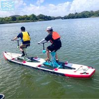 Vélo aquatique gonflable à deux places avec cadre en plastique, grandes planches de SUP, pontons résistants à l'usure, pliables pour la mer, du fabricant chinois Lumark