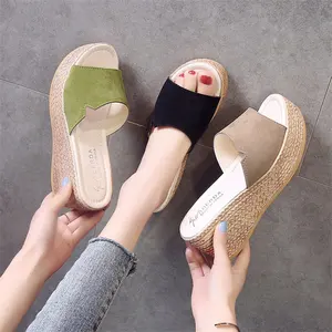 China wholesale cheap light weight slip on women platform wedge sandals