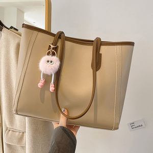 คอลเลกชันกระเป๋าถือสตรีล่าสุดในหลากหลายสีจากซัพพลายเออร์ชาวตุรกี - Product Image 3