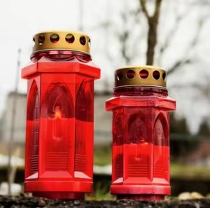 Màu Đỏ Trong Suốt Crysta Cứng Nhắc PVC Hợp Chất Hạt Sửa Đổi PVC Cho Hàng Tuần Nghĩa Địa Nến Và Ánh Nến Dịch Vụ - Product Image 5