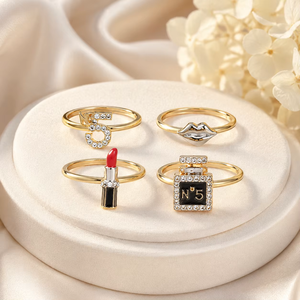 Set di Anelli a Forma di Rossetto per Donne, Design Creativo, Accessorio per Dita da Indossare Quotidianamente - Product Image 2