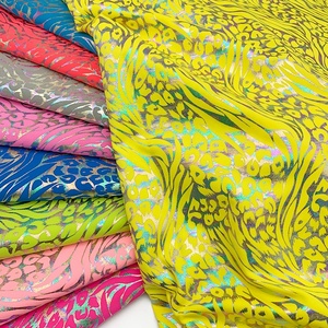 Nouveautés Tissu holographique <span class=keywords><strong>funky</strong></span> métallisé imprimé léopard en nylon spandex extensible pour vêtements de gymnastique et maillots de bain - Product Image 1