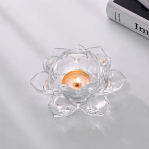 Bougeoir <span class=keywords><strong>en</strong></span> <span class=keywords><strong>verre</strong></span> <span class=keywords><strong>de</strong></span> lotus chinois simple <span class=keywords><strong>en</strong></span> gros, décorations rétro pour la maison, ornements <span class=keywords><strong>de</strong></span> Noël, long porte-bougie <span class=keywords><strong>en</strong></span> <span class=keywords><strong>verre</strong></span> pour bougie <span class=keywords><strong>en</strong></span> cire <span class=keywords><strong>de</strong></span> soja - Product Image 2