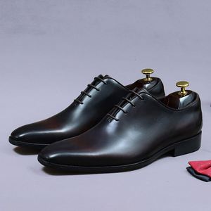 Handmade Cowhide Leather Men's Shoes High-end Genuine Cowhide Leather, Lightweight and Breathable, Business Formal Dress Shoes - Product Image 1