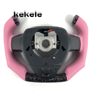 Volant en fibre de carbone forgée rose style <span class=keywords><strong>F1</strong></span> pour Toyota Corolla avec levier de vitesses 2013-2018 Haute qualité Peut être personnalisé - Product Image 6
