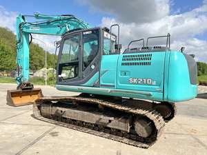 Excavadora sobre orugas Kobelco SK210LC de 21 toneladas, máquina japonesa Original usada, motor duradero, núcleo de bomba incluido (rodamiento) - Product Image 6