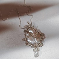 Chaîne de pull pour femme en cuivre imitation baroque avec perles et attrape-rêves, style élégant et sportif, luxe léger, perles de laboratoire
