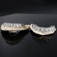 Grillz personnalisés en moissanite, entièrement sertis VVS, 8 dents supérieures et 8 dents inférieures, sertis à la main, en argent sterling 925, pour hommes
