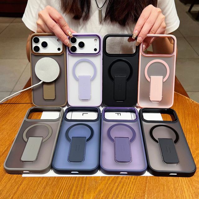 New Style Matte Strong Magnetic Phone case for 17 Pro Max 16promax 15 14 Magnetic with Kickstand Fashion Accessories Wholesale