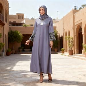 Abaya moderne décontractée à broderies extensibles dans les quatre sens pour femmes musulmanes, robe confortable au quotidien, nouveau design - Product Image 4
