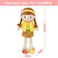 Figurine en peluche douce de 16 pouces avec tenue jaune, cheveux tressés et serre-tête fleuri, ornement pour animaux de compagnie et espaces intérieurs