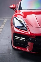 Kit Upgrade Grosir untuk Porsche Panamera (Model 2024-2026, 976) untuk Mengubah ke Body Kit 976 SD.