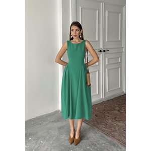 เดรสทรงเอไลน์สีเขียว ความยาวปานกลาง สายเดี่ยว ผ้าทอ เอวธรรมชาติ ระบายอากาศได้ดี สวมใส่สบายๆ ในชีวิตประจำวัน - Product Image 3
