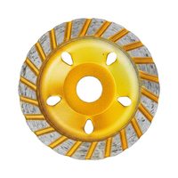 Meule abrasive turbo personnalisable pour commande en gros avec segments striés, meule diamantée en forme de coupelle pour béton et pierre
