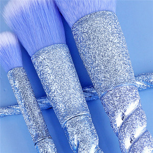 2024 nouveau Style luxe <span class=keywords><strong>licorne</strong></span> violet paillettes Nylon Fiber ABS professionnel <span class=keywords><strong>maquillage</strong></span> brosse ensemble beauté cosmétiques outils marque privée - Product Image 5