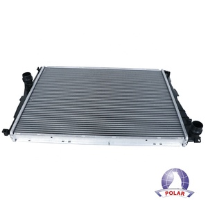 POLAR 44036 China Radiador para <span class=keywords><strong>BMW</strong></span> E46/318 Mejor <span class=keywords><strong>precio</strong></span> Proveedor al por mayor OE 17119071518/17119071519/17117513922 Núcleo de aluminio - Product Image 3