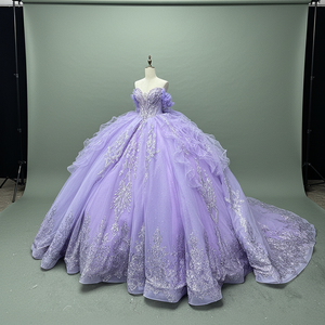 Abito da Quinceañera <span class=keywords><strong>color</strong></span> <span class=keywords><strong>lavanda</strong></span> con applicazioni floreali 3D in pizzo, abito da ballo da principessa per il 16° compleanno, con vita impero e strascico, Vestidos De 15 Anos - Product Image 2