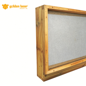 Golden Bear LSBB-1 Panneau inférieur grillagé Langstroth 10 cadres en cèdre de Chine, trempé dans la cire d'abeille, avec tiroir de rangement et base ventilée - Product Image 3