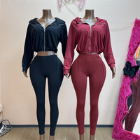 Ensemble sweat à capuche zippé et leggings taille haute pour femme, couleur unie, manches longues, cordon de serrage, survêtement court à capuche pour femme