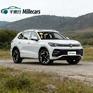 Volkswagen Tiguan <span class=keywords><strong>L</strong></span> d'occasion en bon état, climatisation, essence, sièges en cuir, usage professionnel, conduite à gauche - Product Image 1