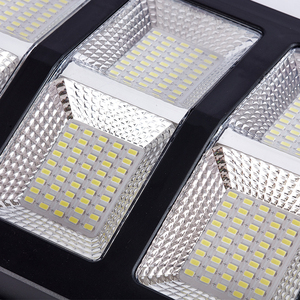 AORUITAI-Lampadaire solaire pour l'extérieur étanche Ip65 Abs, 200W, 400W, 600W - Product Image 4