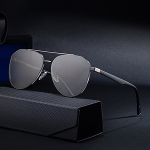 Gafas de sol de aviador Ks-3836 para hombre, montura de metal, lentes de nailon, protección polarizada Uv400, gafas de sol de clase 2 - Product Image 3