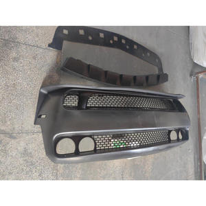 Kit de conversion de pare-chocs ABS style Hellcat avec lèvre de calandre S5 pour Dodge <span class=keywords><strong>CHALLENGER</strong></span> <span class=keywords><strong>SRT</strong></span> 2008-2014 - Product Image 3