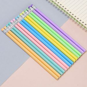 Crayons noirs élégants pour l'école, design triangulaire personnalisable avec logo, ensemble de crayons standard - Product Image 4