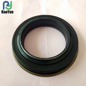 Machinerie agricole Yanmar N° Joint d'étanchéité d'arbre de transmission (mi-arbre) Modèle 1E8235-55460 Ancien Réf. 2 Remplacements, Plus de Modèles Disponibles - Product Image 3