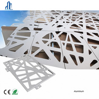 Panneau perforé en aluminium revêtu de PVDF haut de gamme 3 mm, mur rideau décoratif pour l'architecture moderne
