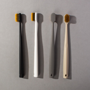 แปรงสีฟันขนนุ่มพิเศษ ไนลอน 18.9 ซม. สำหรับใช้ในบ้าน ผู้ใหญ่ - Product Image 4