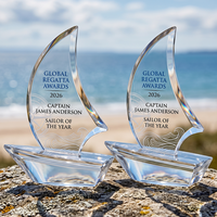 Trophée Bateau à Voile en Cristal K9 Personnalisé, Grande Surface de Gravure, Base en Cristal Transparent, Récompense pour les Performances Professionnelles et l'Excellence