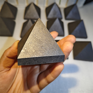 5cm En Gros Cristaux Naturels Sculpture À La Main <span class=keywords><strong>Shungite</strong></span> <span class=keywords><strong>Pyramide</strong></span> Pierres De Guérison à Vendre - Product Image 5