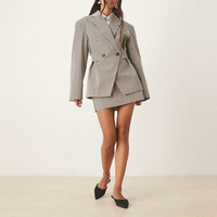 Costume de blazer pour femme stylisé sur mesure Ensemble en tweed sur mesure Épaules rembourrées Ensemble de tenue deux pièces pour femme