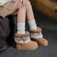 Bottes de neige courtes pour femme hiver 2026 à talon dissimulé, semelle épaisse, doublure polaire à la cheville, extra chaudes, style nord-est, en daim gris fourrure