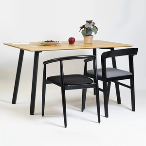 Meubles vintage de luxe à prix abordable, table de salle à manger de restaurant avec pieds en aluminium et plateau en bois - Product Image 4