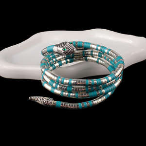 Collar de Serpiente Enrollada Estilo Europeo Americano, Colgante de Serpiente con Incrustaciones de Diamantes de Alta Calidad, Diseño de Forma Aleatoria - Product Image 6