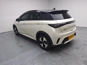 BYD Dolphin Knight Edition EV Hatchback Usata 2020-2026 con Autonomia 401-500km, Batteria 30-50kWh, Motore 150-200kW - <span class=keywords><strong>Auto</strong></span> Usata all'Ingrosso - Product Image 4